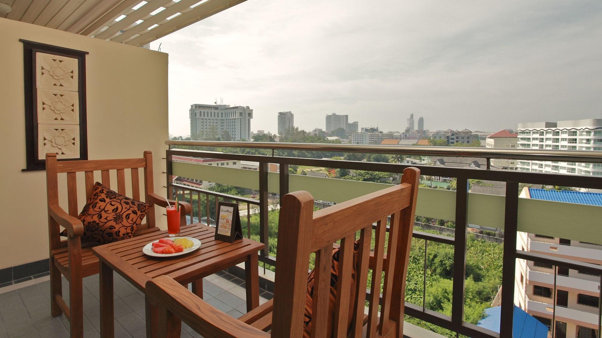 Pattaya Loft Hotel Exterior photo